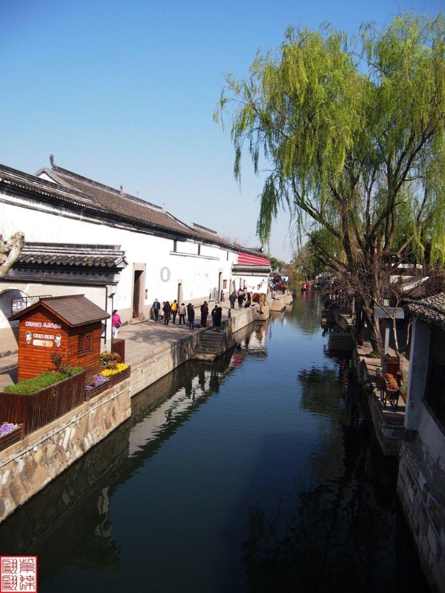 逃出郊外露营地